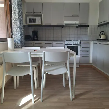 Spacious For 5 With Sauna *