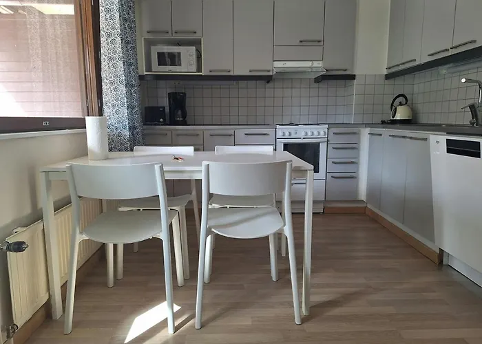 Spacious For 5 With Sauna *