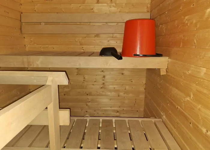 Spacious For 5 With Sauna